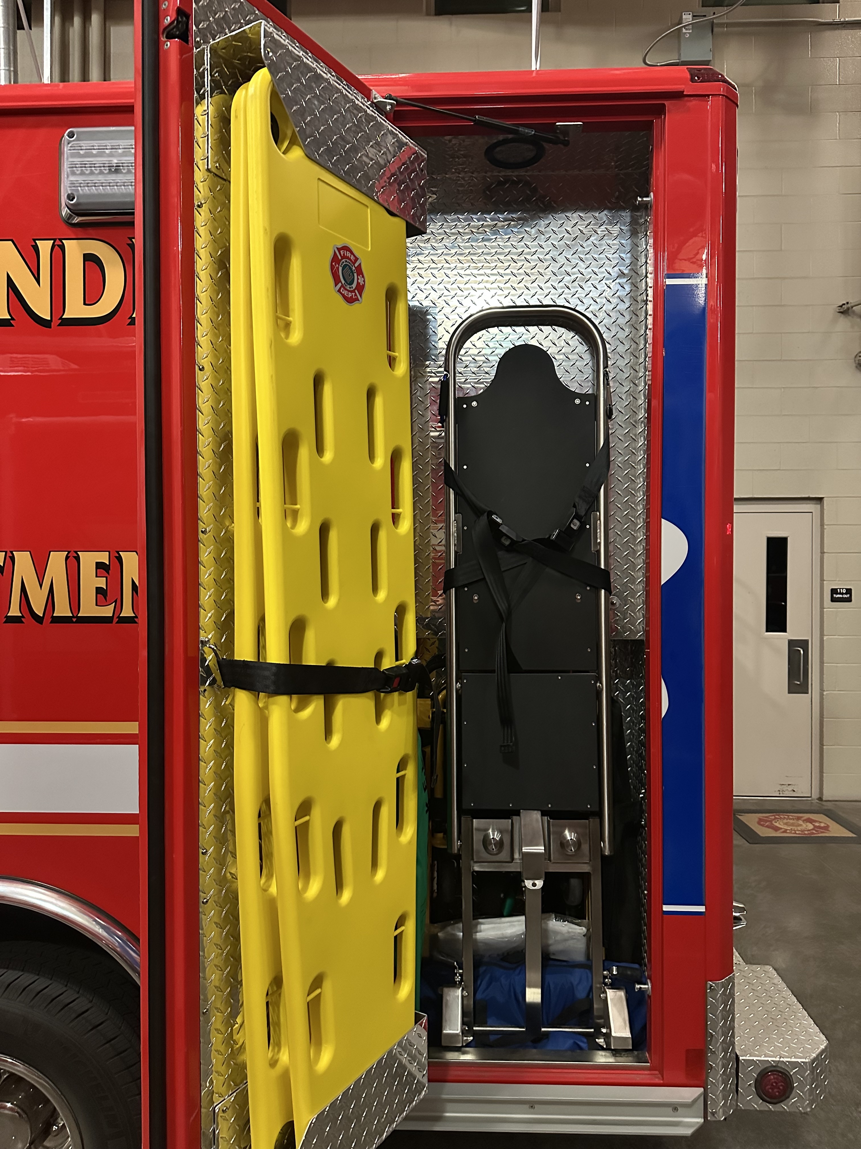 Emt B Riser The RISER — EMS & Fire Patient Lifting Device